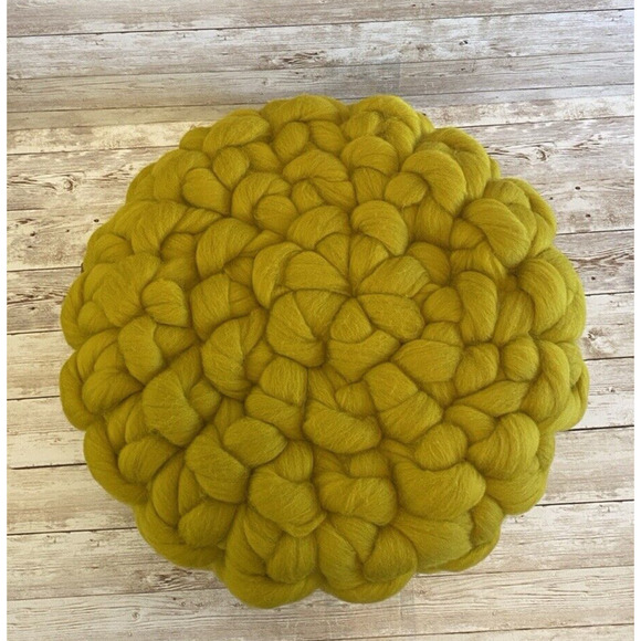 Cat / Small Dog Yarn Bed Mustard Yellow Chunky Yarn Homemade Merino Wool Cozy - Picture 5 of 16